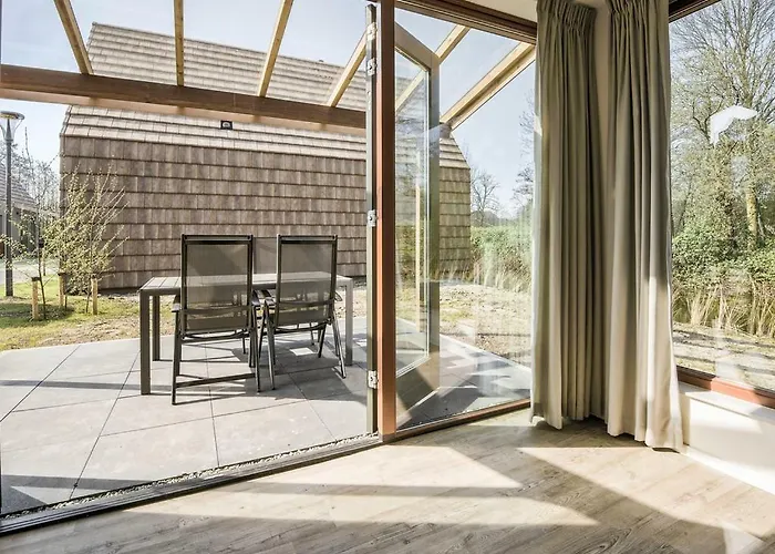 Landal De Reeuwijkse Plassen منتزه العطل *